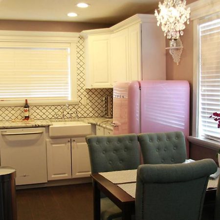 The Pink Fridge Apartment Whitefish Bagian luar foto