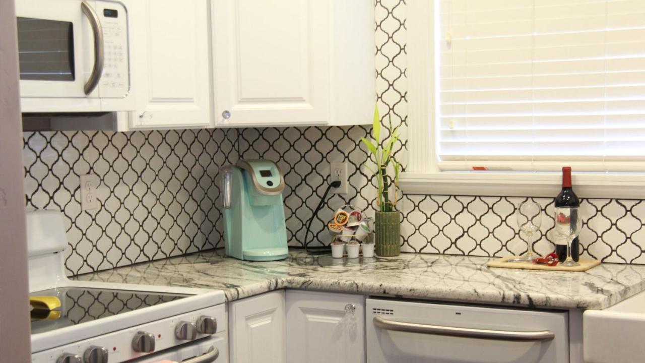 The Pink Fridge Apartment Whitefish Bagian luar foto